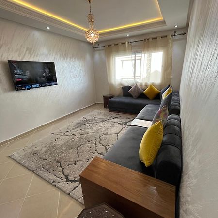 Luxury Center Town Apartment Kenitra Luaran gambar