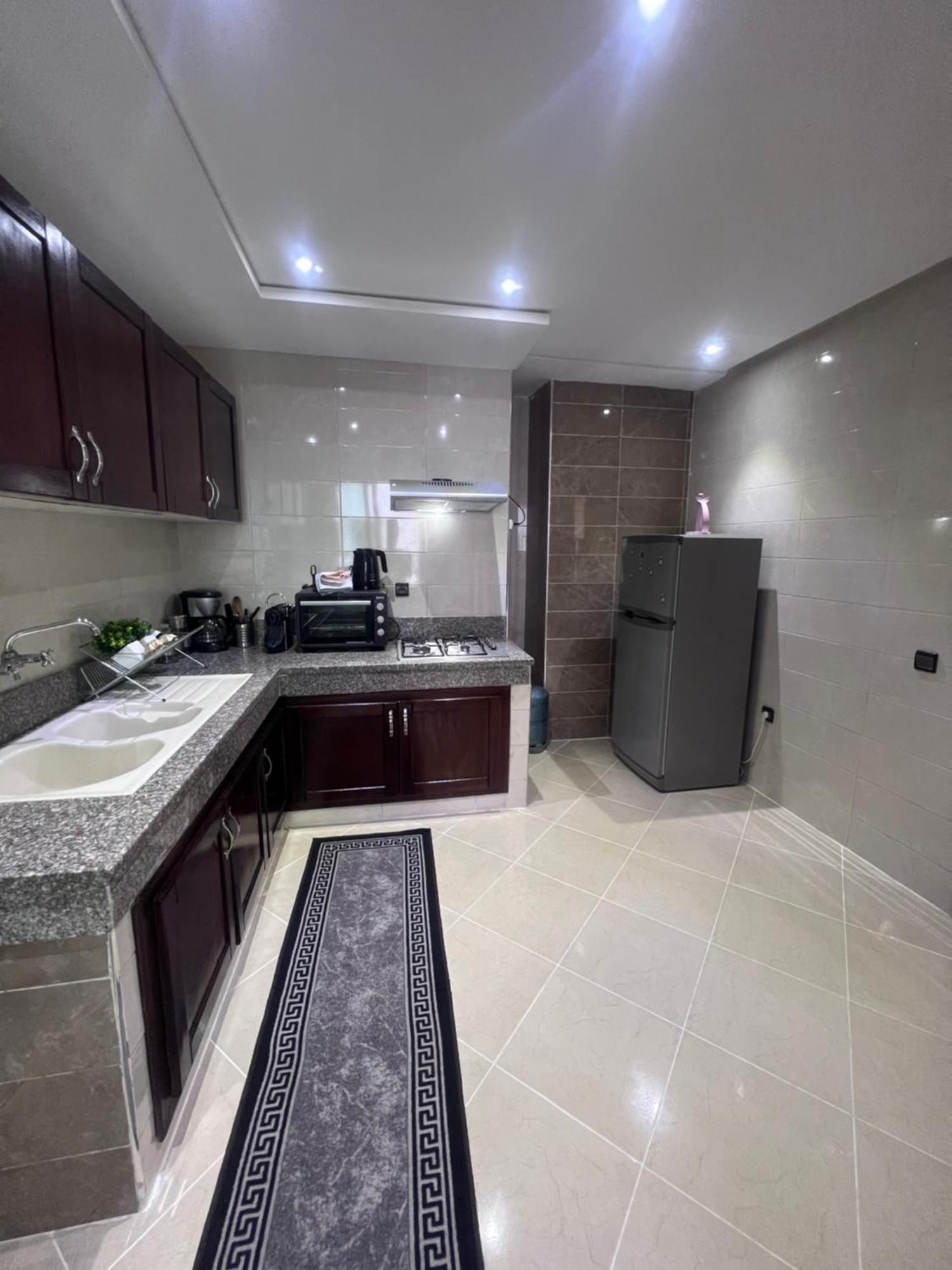 Luxury Center Town Apartment Kenitra Luaran gambar