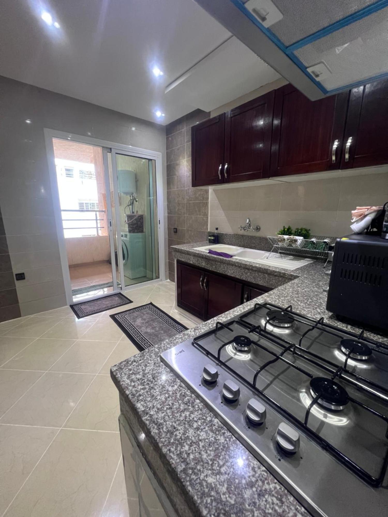 Luxury Center Town Apartment Kenitra Luaran gambar